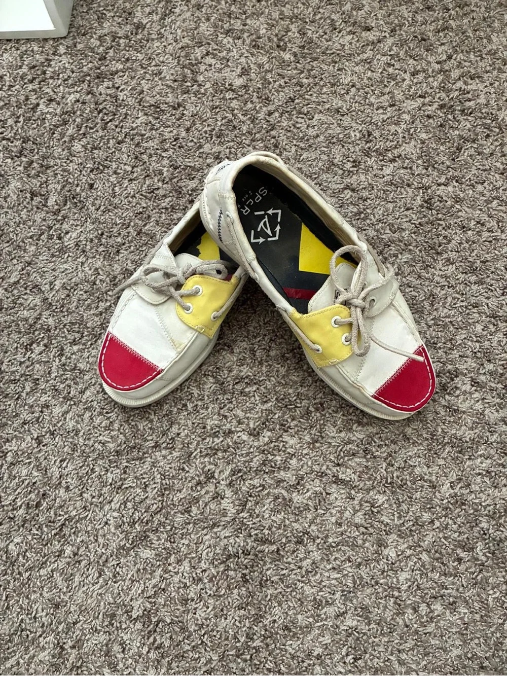 Sperry White Boat Shoe with Red Toe and Navy Side Accents, size 9.
